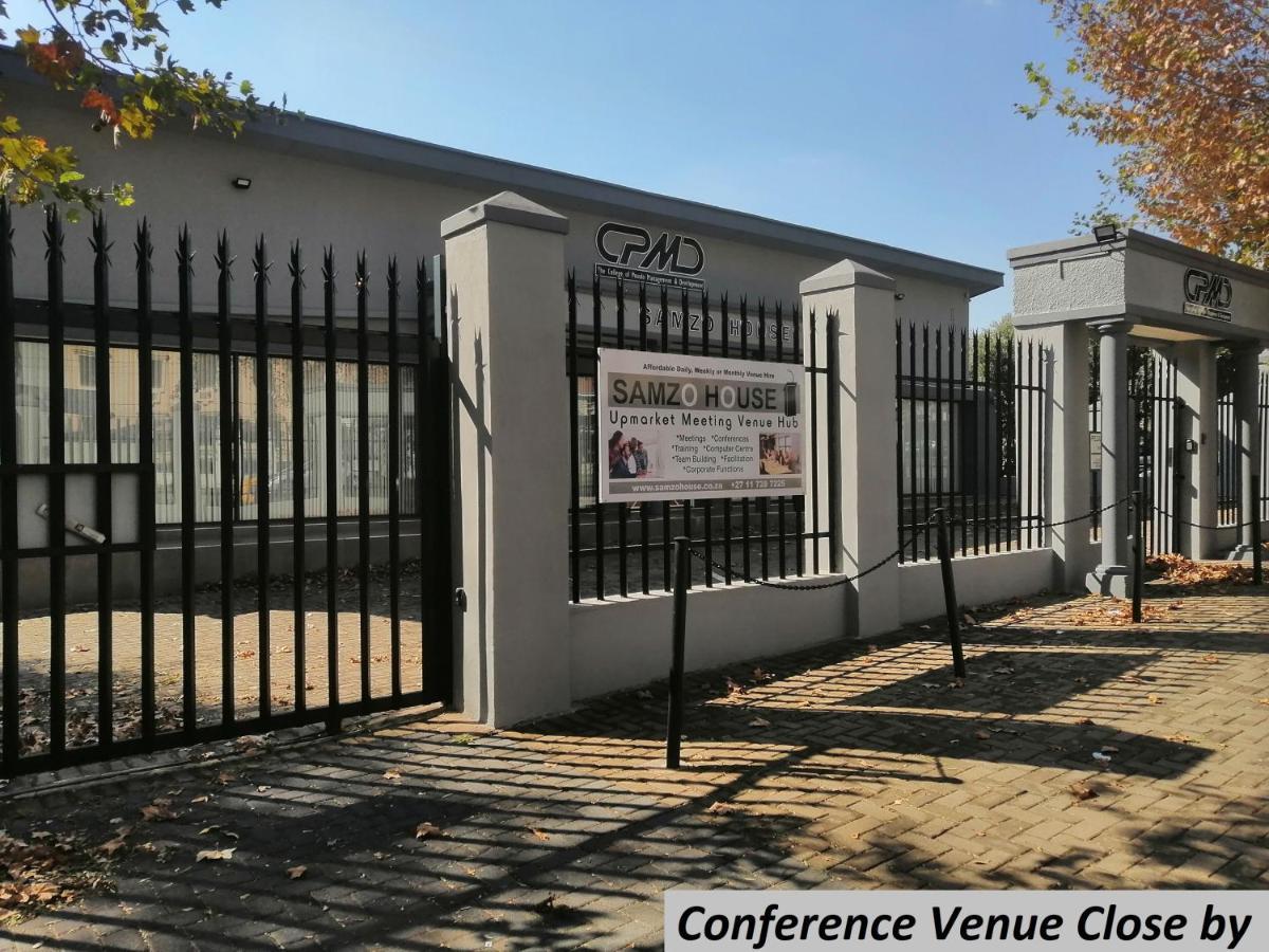 Charlie'S Spot - Norwood Hotel Johannesburg Buitenkant foto